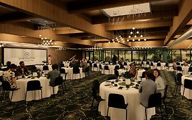 Sheraton Montreal Airport Hotel